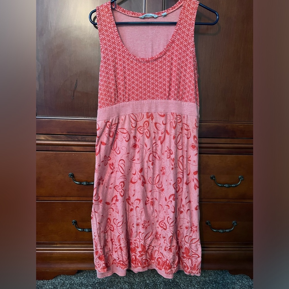 Athleta, gently worn Size Large salmon colored tank dress